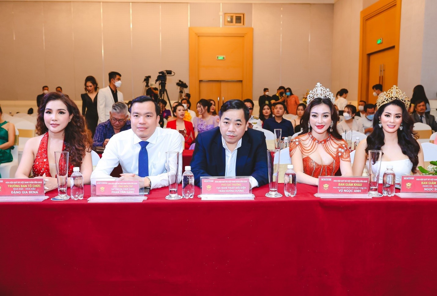 hinh-2-pho-cuc-truong-1645589837.jpg