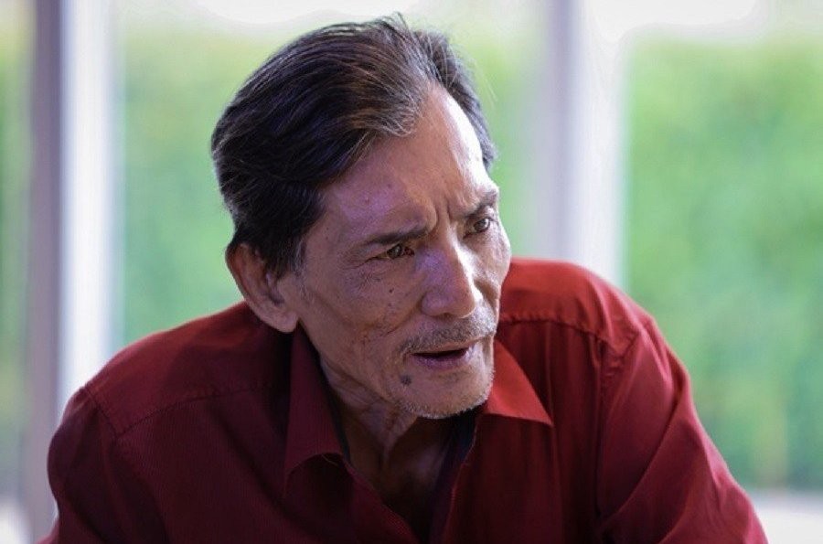 xuat-hien-hinh-anh-nghe-si-thuong-tin-o-quan-an-binh-dan-1663918852.jpg