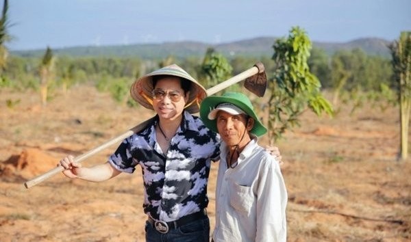 binh-thuan-thong-tin-ve-ca-si-ngoc-son-mua-50-ha-dat-nong-nghiep-xay-dung-trai-phep-1667370165.jpg