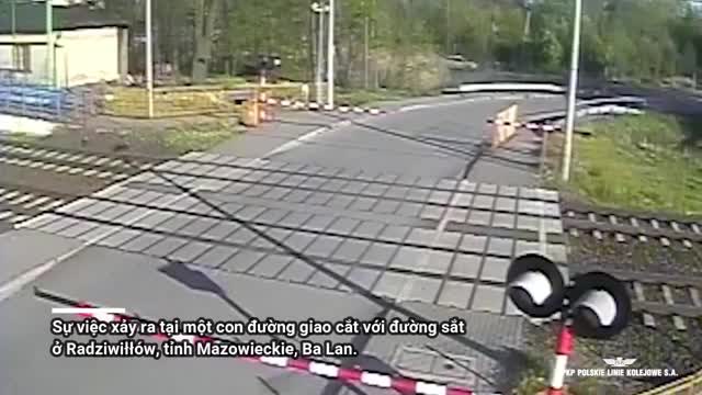 tai-nan-tau-360p-1636615442.mp4