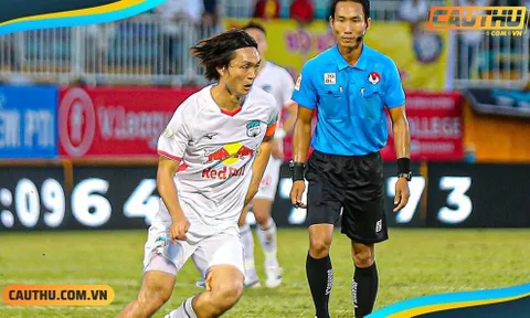Thi đấu cực cháy, Tuấn Anh bị đàn anh ở ĐT Việt Nam gọi là “Thiên Lôi”