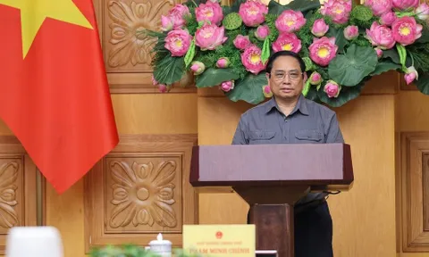 Thủ tướng chủ trì họp đánh giá tình hình, khắc phục thiệt hại do bão Noru